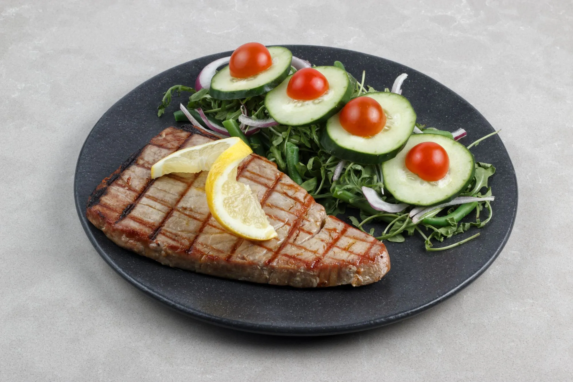 Tuňákový steak z grilu